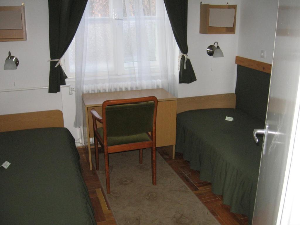 Mater Salvatoris House Hotel Godollo Ruang foto